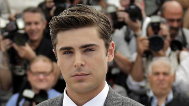 Зак Ефрон се раздели с Лили Колинс