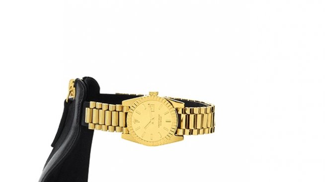 Best Seller: Времето е спряло в краката ми