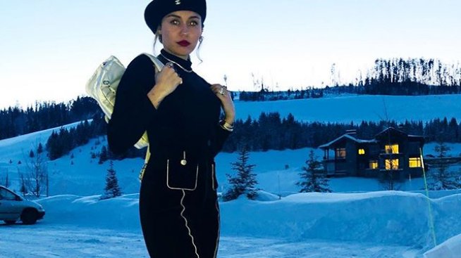 Меден минимесец: Майли и Лиъм на ски