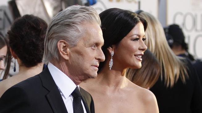 Катрин Зита Джоунс обича да плете