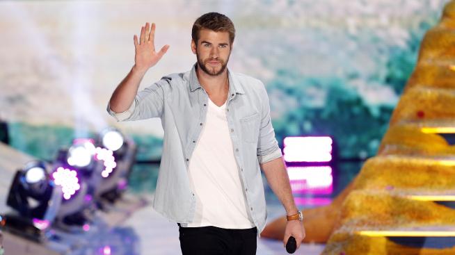 Семейство Хемсуърт ликува, че Лиъм заряза Майли