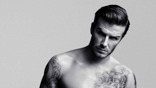 Дейвид Бекъм още свиква да се гледа по бельо на билбордове