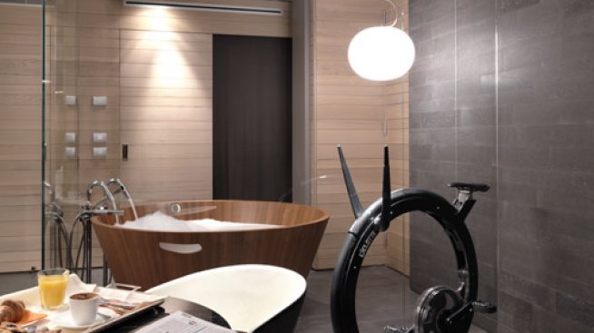 Модерно фитнес оборудване за интериора