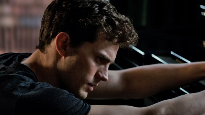 Трейлърът на „Петдесет нюанса сиво“ взриви онлайн пространството