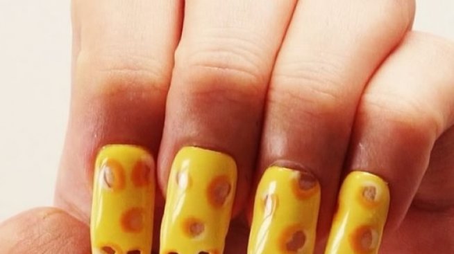 Тенденции 2016: Маникюр със сирене