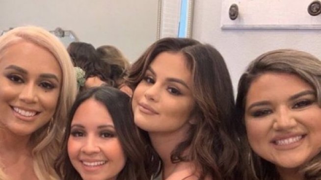 На рождения си ден: Селена Гомес бе шаферка