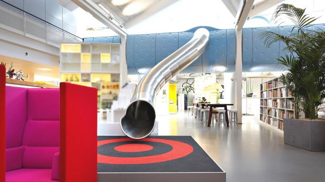 Офисът на LEGO PMD - отражение на детската фантазия