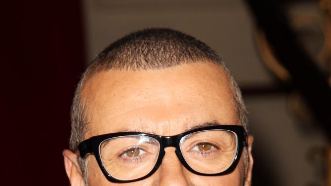 Джордж Майкъл остана без гадже