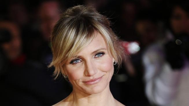 Камерън Диас излиза с мистериозен мъж