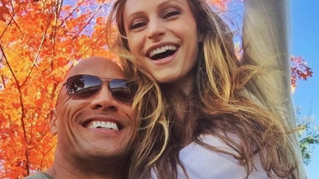 Скалата отново ще става татко на момиченце