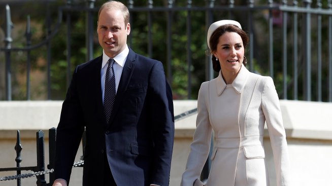 Уилям и Кейт искат 1,5 млн. евро за голите снимки в  Closer