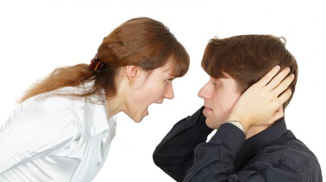 Защо мъжете не ни слушат