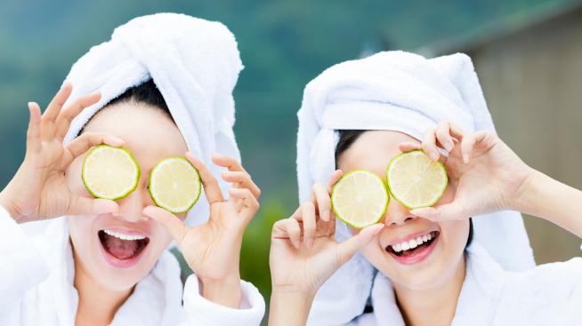 3 естествени съставки, които да държите далеч от кожата