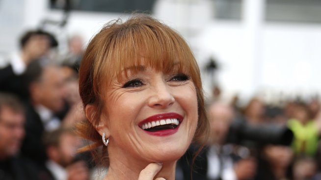 Доктор Куин лечителката се разведе официално