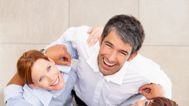 Необходимите приятели в службата