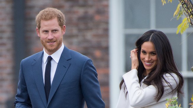 Какво ще подари Мегън Маркъл на Елизабет II за Коледа?