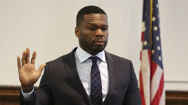 50 Cent ядоса съд като се похвали с пачки пари