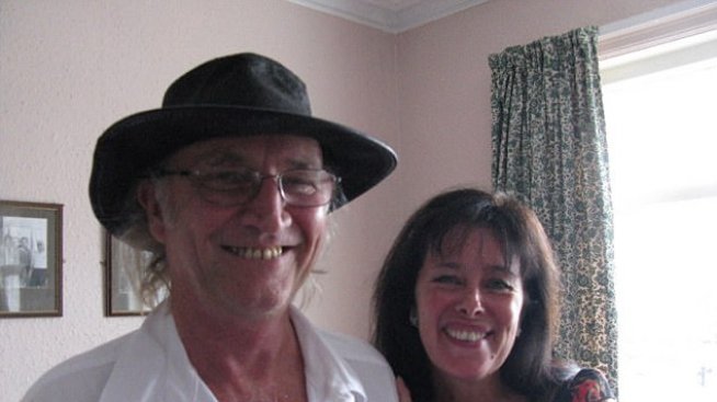 След 11 години щастие – съпруга налага тормоз над неверния си съпруг