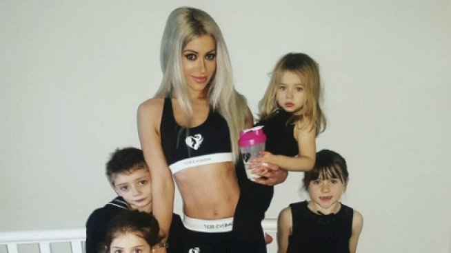 Майка на 5 деца свали 115 кг и стана хит в социалните мрежи