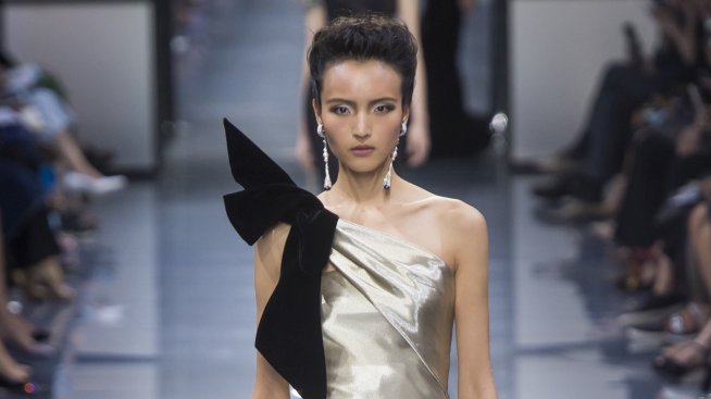 Висша мода 2016: Урок по женственост
