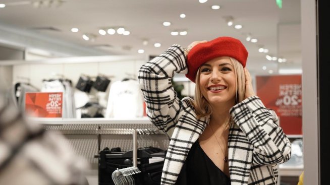 Поли Генова: Нямаме още име на бебето