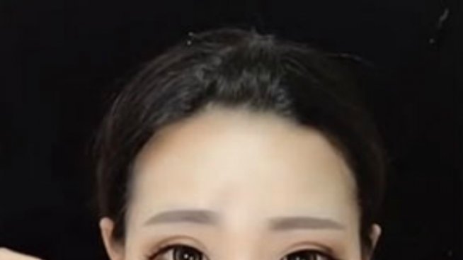 Магията на грима: От мумия до уникална красавица