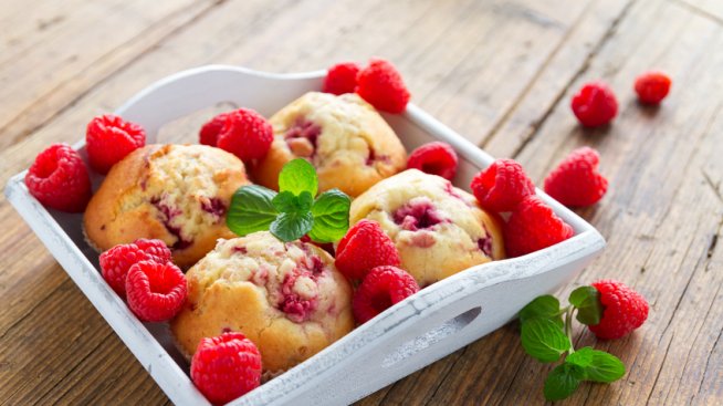 Видео рецепти: Мъфини с малини