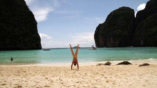 Голият пътешественик