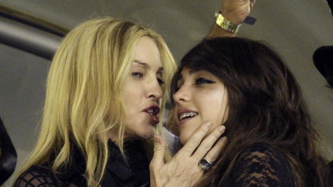 Децата на Мадона си съперничат на турнето