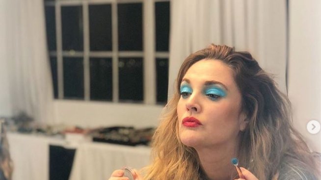 Дрю Баримор купонясва с гейове