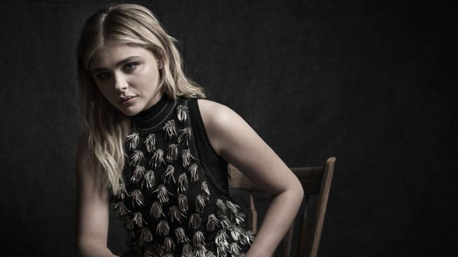 След раздялата с Бруклин, Клои тръгна с...жена