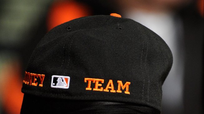 50 Cent се превърна в сводник