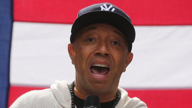 Обвинен в тормоз хип-хоп магнат се оттегли доброволно от бизнеса