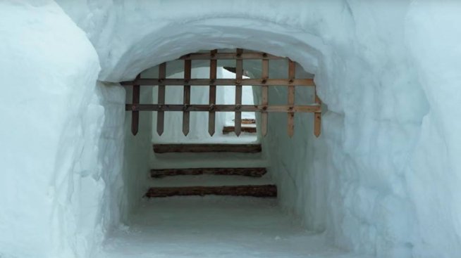 Сноуландия: Най-големият снежен лабиринт в света