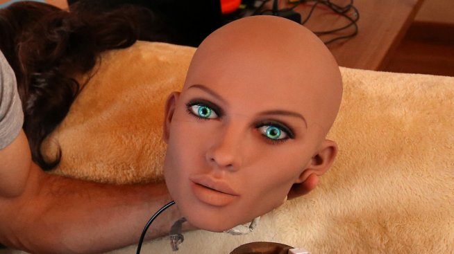 Секс роботите превземат бъдещето, идва ерата на дигисексуалните