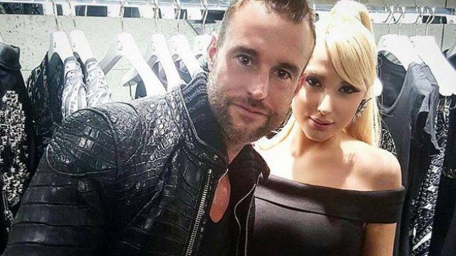 Филип Плейн грее на снимки с българки