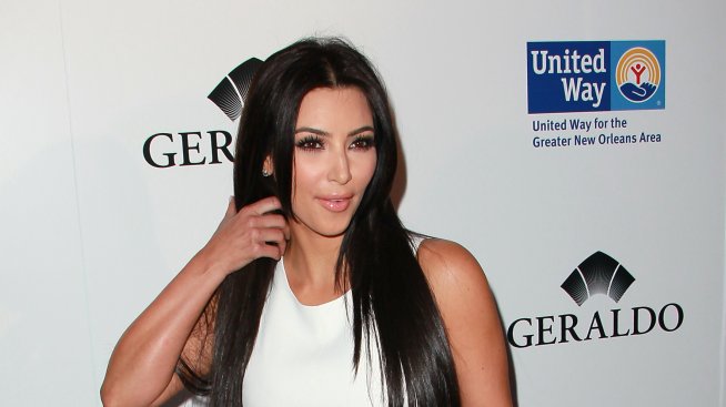 Ким Кардашян се сгоди