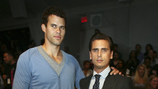 Свещеникът на Крис Хъмфрис щял да спасява брака й