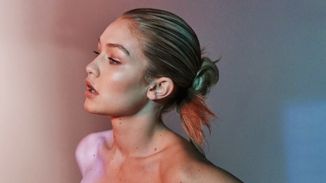 Джиджи Хадид покори и австралийския Vogue