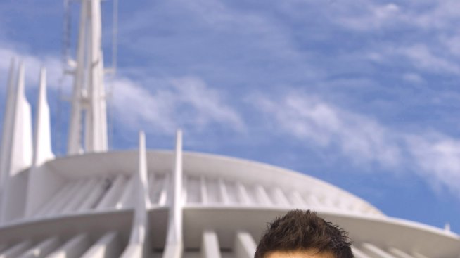 Джо Джонас изгубил девствеността си на цели 20!