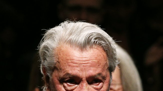 Ален Делон получи удар