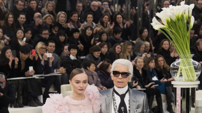 Висша мода пролет 2017: Жените като ходещи картини