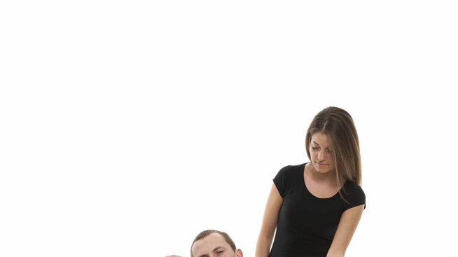 10 признака, че си имате работа с контролиращ мъж