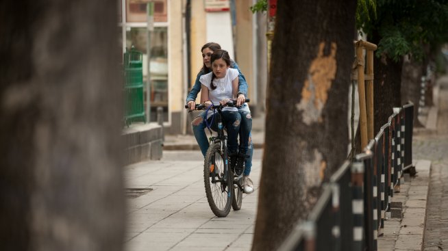 С „Баща ми, майка ми, сестра ми”