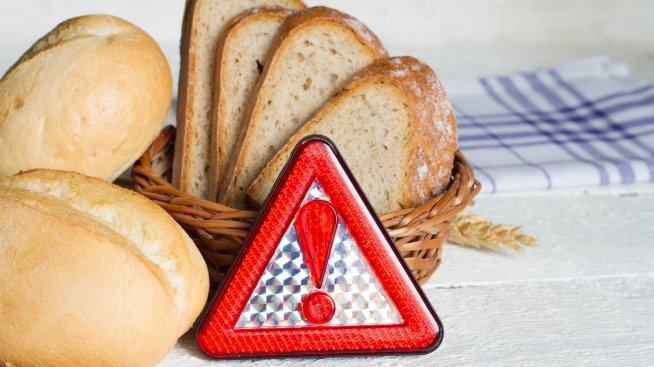 Чупливи нокти, пъпки... Кои са признаците на глутенова непоносимост?