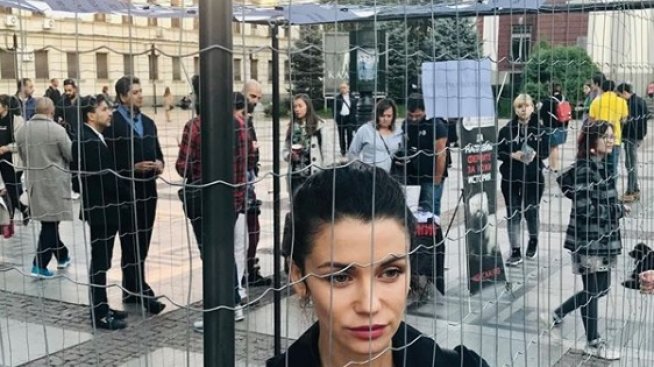 Диляна Попова подкрепи акция за защита на животните