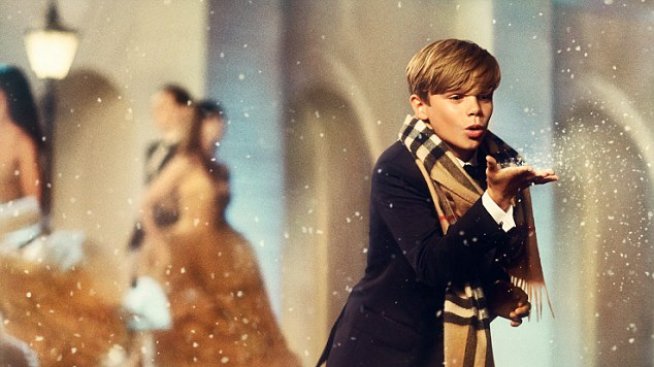 Ромео Бекъм е звездата в новата кампания на Burberry