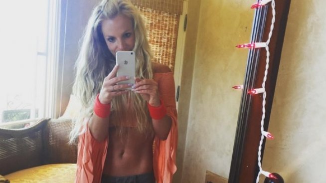 Бритни става Пепеляшка по Коледа срещу половин милион