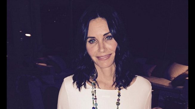 Дъщерята на Кортни Кокс ще пее на сватбата ѝ