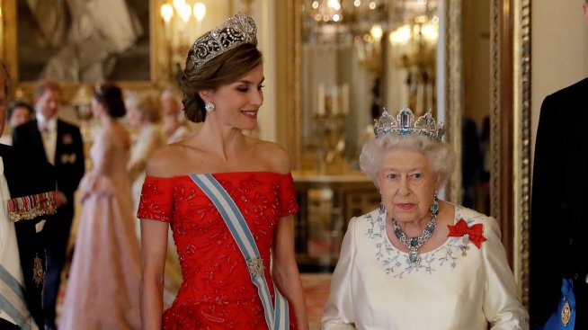 От първо лице: Кралица Елизабет Втора за тежестта на короната